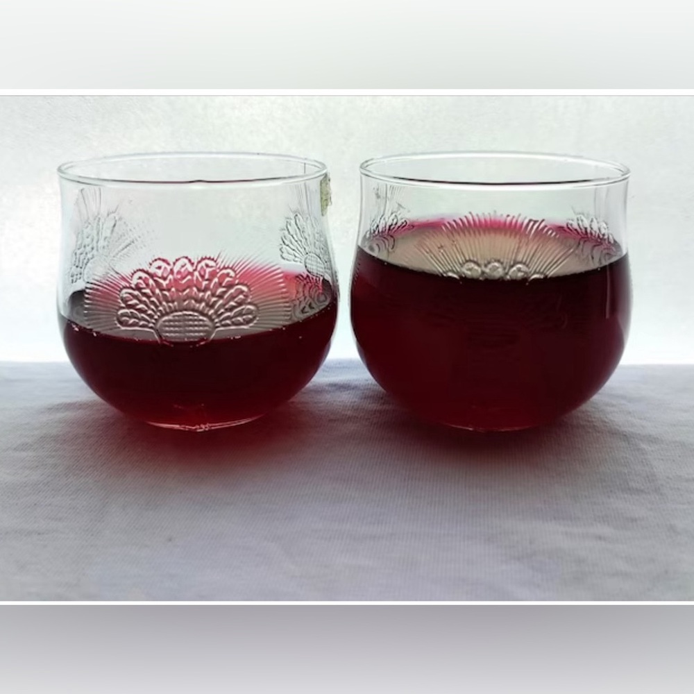 Set of 2 Vintage SILJA Very Small Handmade Tumblers Designed by Heikki Orvola